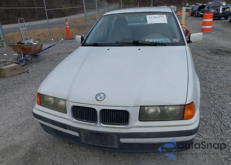 1995 BMW 318 Ti z USA, uszkodzony, nr VIN WBACG5328SAM53859